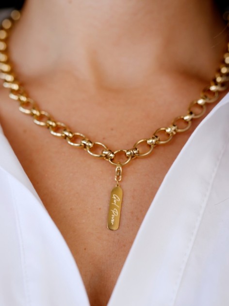 GIRL POWER CHARM 2