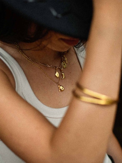 TAIPEI PENDANT CHARM CHAIN 2