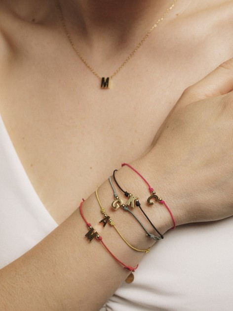 PULSERA CON INICIAL 2