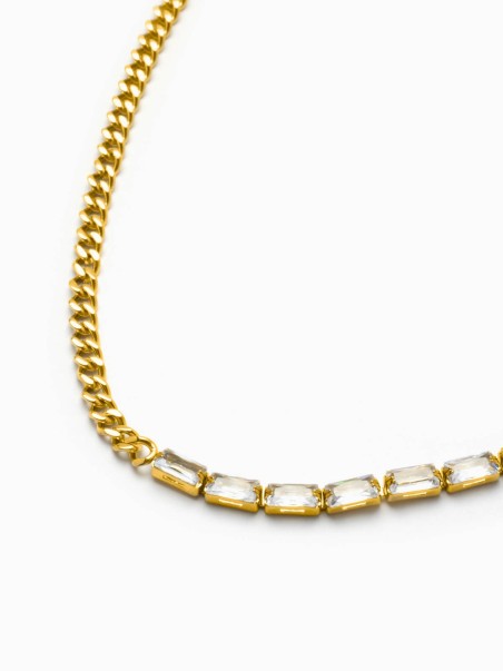 Collar dorado mitad eslabones y mitad circonita de la marca AmaloA.